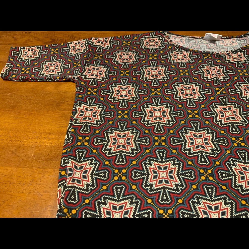 Small LuLaRoe Irma